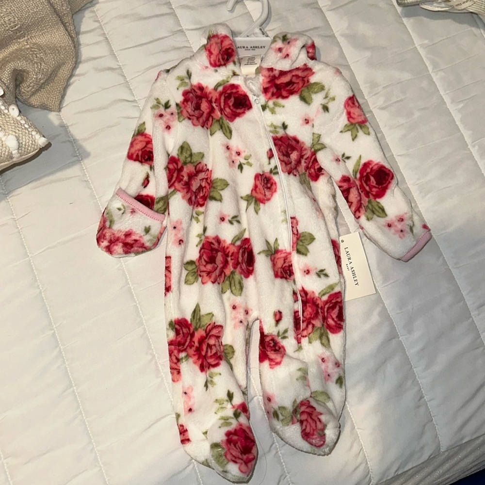 *NWT* baby fleece zip up